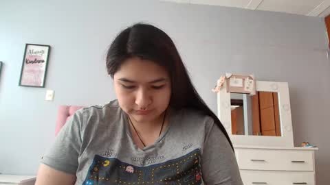 Snapshot of radiantgoddes chatting on February 2, 2025, 1:30 pm radiantgoddes online show from February 2, 2025, 1:30 pm