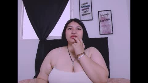 Snapshot of radiantgoddes chatting on October 10, 2025, 2:27 pm radiantgoddes online show from October 10, 2025, 2:27 pm