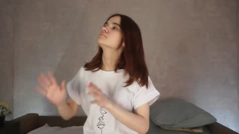 Scarlett online show from April 21, 2026, 5:14 am