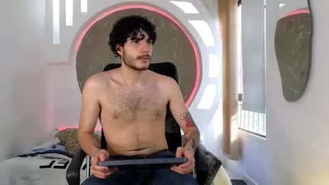 R A F A E L online show from November 26, 2025, 9:05 pm