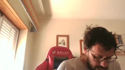 rafaelnunes1992 online show from April 4, 2026, 11:51 am