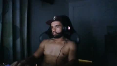 can you tell me something online show from October 7, 2025, 6:21 am