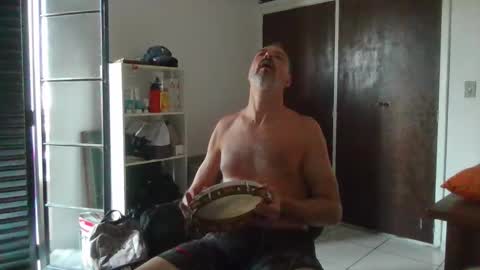 Big Uncle Jungle online show from December 5, 2025, 4:58 pm