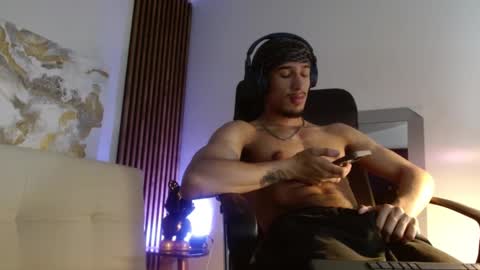 IG online show from February 5, 2025, 4:06 am