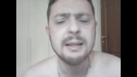 Snapshot of raffapelle49 chatting on June 8, 2026, 12:38 pm raffapelle49 online show from June 8, 2026, 12:38 pm