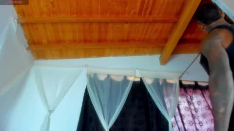 Andres H online show from November 13, 2025, 3:55 pm