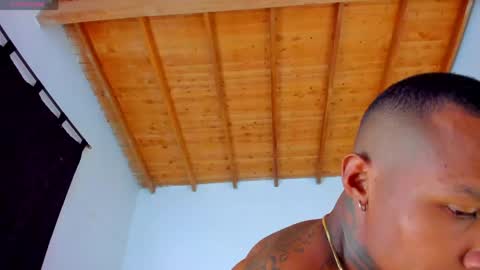 Andres H online show from April 15, 2026, 10:10 pm