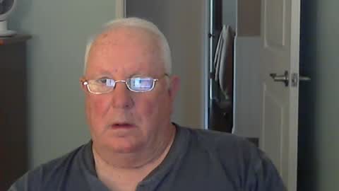 Snapshot of raiderman215 chatting on September 10, 2025, 3:23 pm raiderman215 online show from September 10, 2025, 3:23 pm