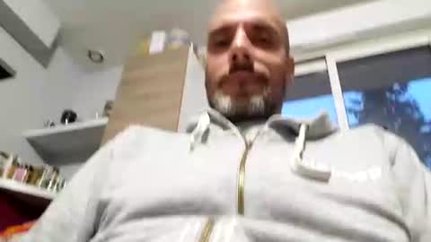 Snapshot of raidhot4646 chatting on November 29, 2025, 7:22 am raidhot4646 online show from November 29, 2025, 7:22 am