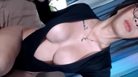 itsmeRailey online show from September 11, 2025, 11:49 pm