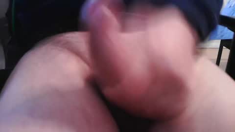 Snapshot of raimond665 chatting on February 24, 2025, 8:06 am raimond665 online show from February 24, 2025, 8:06 am