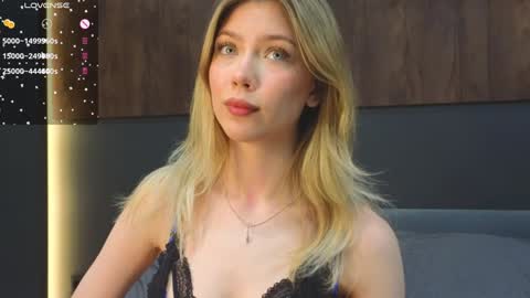 Snapshot of rainauge chatting on February 5, 2025, 10:22 pm Lisa online show from February 5, 2025, 10:22 pm