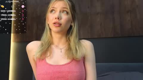 Snapshot of rainauge chatting on February 12, 2025, 10:48 pm Lisa online show from February 12, 2025, 10:48 pm