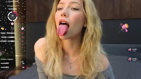 Snapshot of rainauge chatting on February 22, 2025, 9:04 pm Lisa online show from February 22, 2025, 9:04 pm