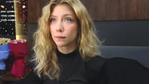 Snapshot of rainauge chatting on March 8, 2025, 9:29 pm Lisa online show from March 8, 2025, 9:29 pm