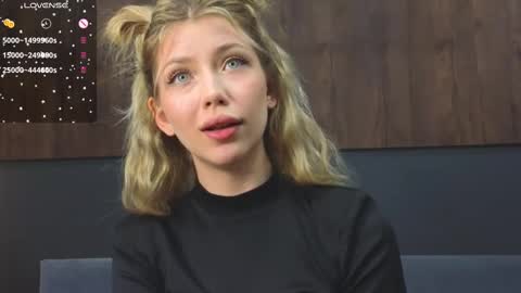 Snapshot of rainauge chatting on March 9, 2025, 12:31 am Lisa online show from March 9, 2025, 12:31 am