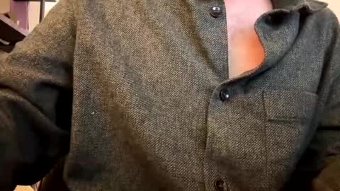 Snapshot of rainier1234 chatting on December 31, 2024, 8:56 pm Alex online show from December 31, 2024, 8:56 pm