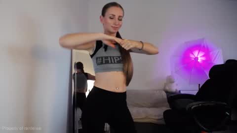 Snapshot of rainleiwa chatting on September 23, 2025, 3:15 pm Call me Lei online show from September 23, 2025, 3:15 pm