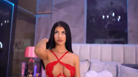 Raisa online show from September 22, 2025, 3:47 pm