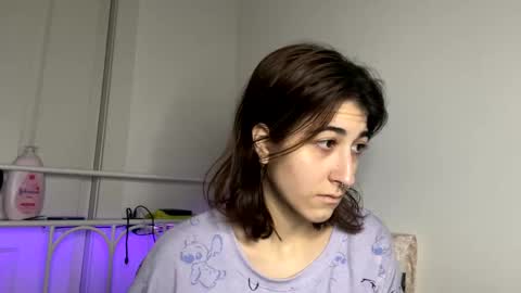 Snapshot of raiyvyn chatting on February 14, 2025, 2:50 am Ray Ray online show from February 14, 2025, 2:50 am