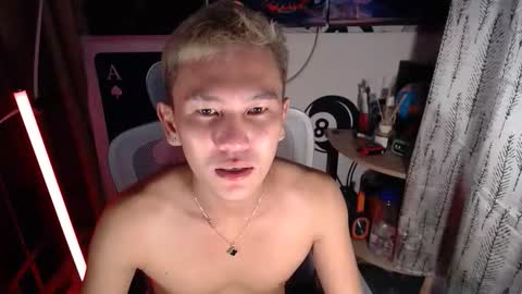 ralfhuge24 online show from March 31, 2026, 7:14 pm