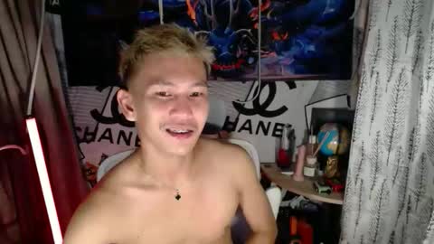 ralfhuge24 online show from April 13, 2026, 11:05 am