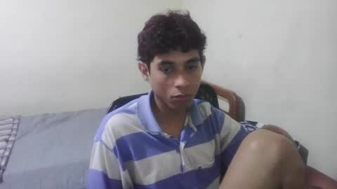 Snapshot of rami_hot0 chatting on May 9, 2026, 8:58 pm rami_hot0 online show from May 9, 2026, 8:58 pm