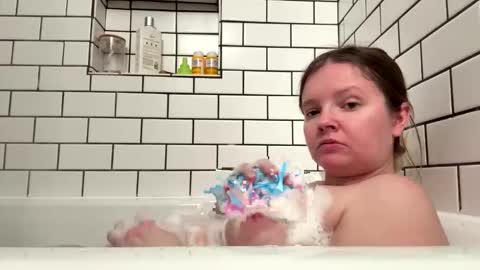 Rami online show from December 18, 2025, 1:33 am