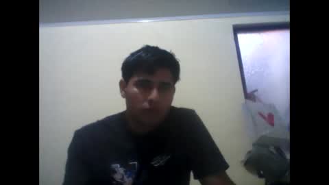 ramiresf311 online show from November 30, 2025, 12:42 pm