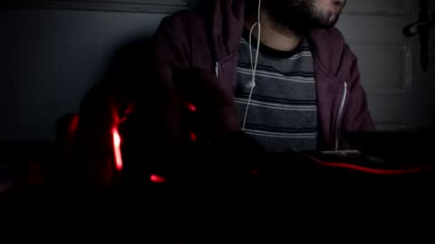 Snapshot of ramirolove3 chatting on December 13, 2025, 11:10 pm ramirolove3 online show from December 13, 2025, 11:10 pm