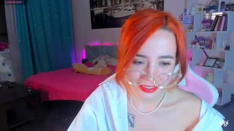 Snapshot of ramona_terner chatting on January 8, 2025, 2:35 am Ramona terner online show from January 8, 2025, 2:35 am