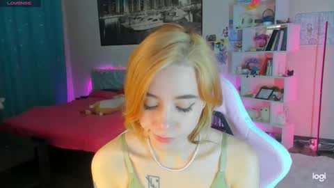 Snapshot of ramona_terner chatting on February 3, 2025, 3:31 am Ramona terner online show from February 3, 2025, 3:31 am