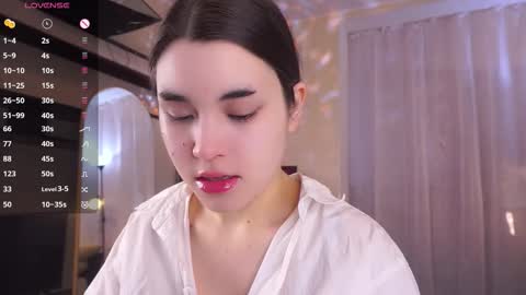 Vilda online show from December 21, 2025, 5:25 am