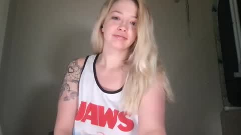 Snapshot of randiigirl69 chatting on March 12, 2025, 10:05 am Randii online show from March 12, 2025, 10:05 am