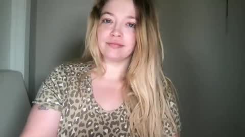 Snapshot of randiigirl69 chatting on October 13, 2025, 9:53 am Randii online show from October 13, 2025, 9:53 am