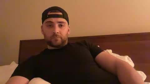 Snapshot of randomdude5950 chatting on February 6, 2026, 3:55 am randomdude5950 online show from February 6, 2026, 3:55 am