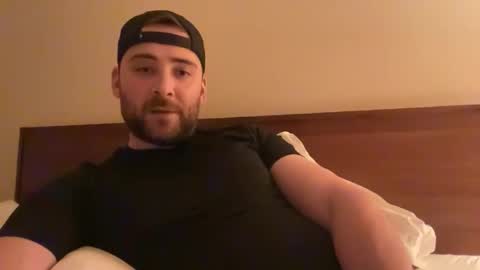 Snapshot of randomdude5950 chatting on February 16, 2026, 3:02 am randomdude5950 online show from February 16, 2026, 3:02 am