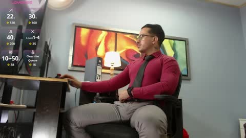 randylukehot online show from March 25, 2026, 7:31 pm