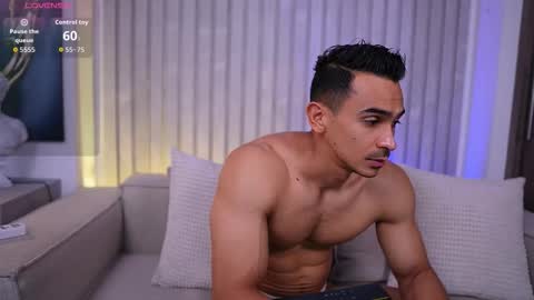 RANDY online show from December 16, 2025, 5:40 pm