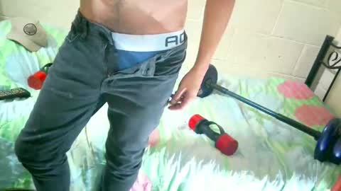 Snapshot of rangelmunoz chatting on October 15, 2025, 8:09 pm Rangel online show from October 15, 2025, 8:09 pm