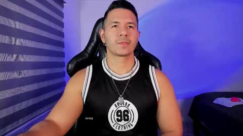 Jonas online show from November 15, 2025, 11:54 pm