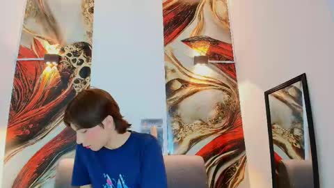 Snapshot of raphael_nyon1 chatting on June 5, 2026, 4:19 am raphael_nyon1 online show from June 5, 2026, 4:19 am