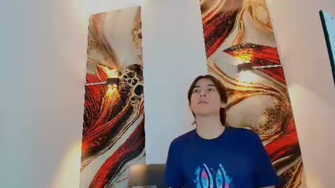 Snapshot of raphael_nyon1 chatting on June 12, 2026, 4:00 am raphael_nyon1 online show from June 12, 2026, 4:00 am