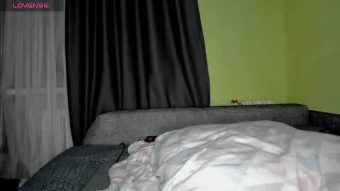 Snapshot of rapunzel_bb chatting on March 5, 2025, 2:34 pm Im Kira ntmu online show from March 5, 2025, 2:34 pm