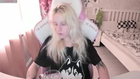 Rapunzel online show from September 9, 2025, 1:21 pm