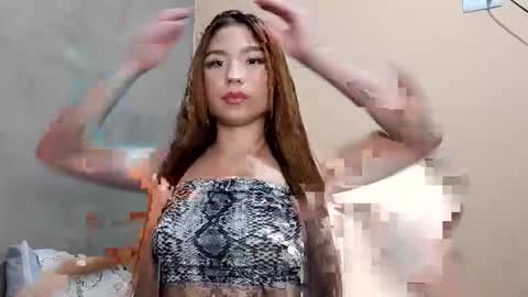 raquel2411 online show from March 12, 2026, 11:22 pm