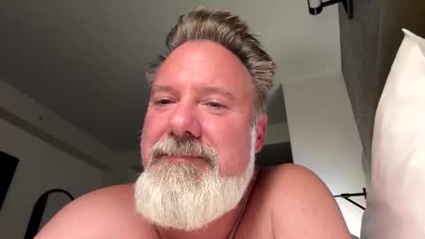 Snapshot of rascal_0073 chatting on April 14, 2026, 2:28 am rascal_0073 online show from April 14, 2026, 2:28 am