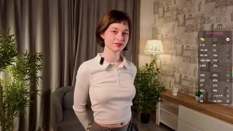 Nicole online show from October 18, 2025, 1:08 am