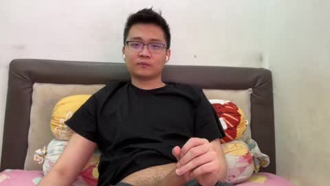 randomnaut online show from December 23, 2024, 2:13 am