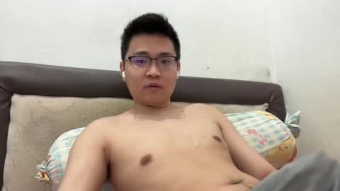 randomnaut online show from December 27, 2024, 6:31 pm